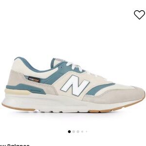 New Balance 997H Sneakers in Stoneware/Sand
